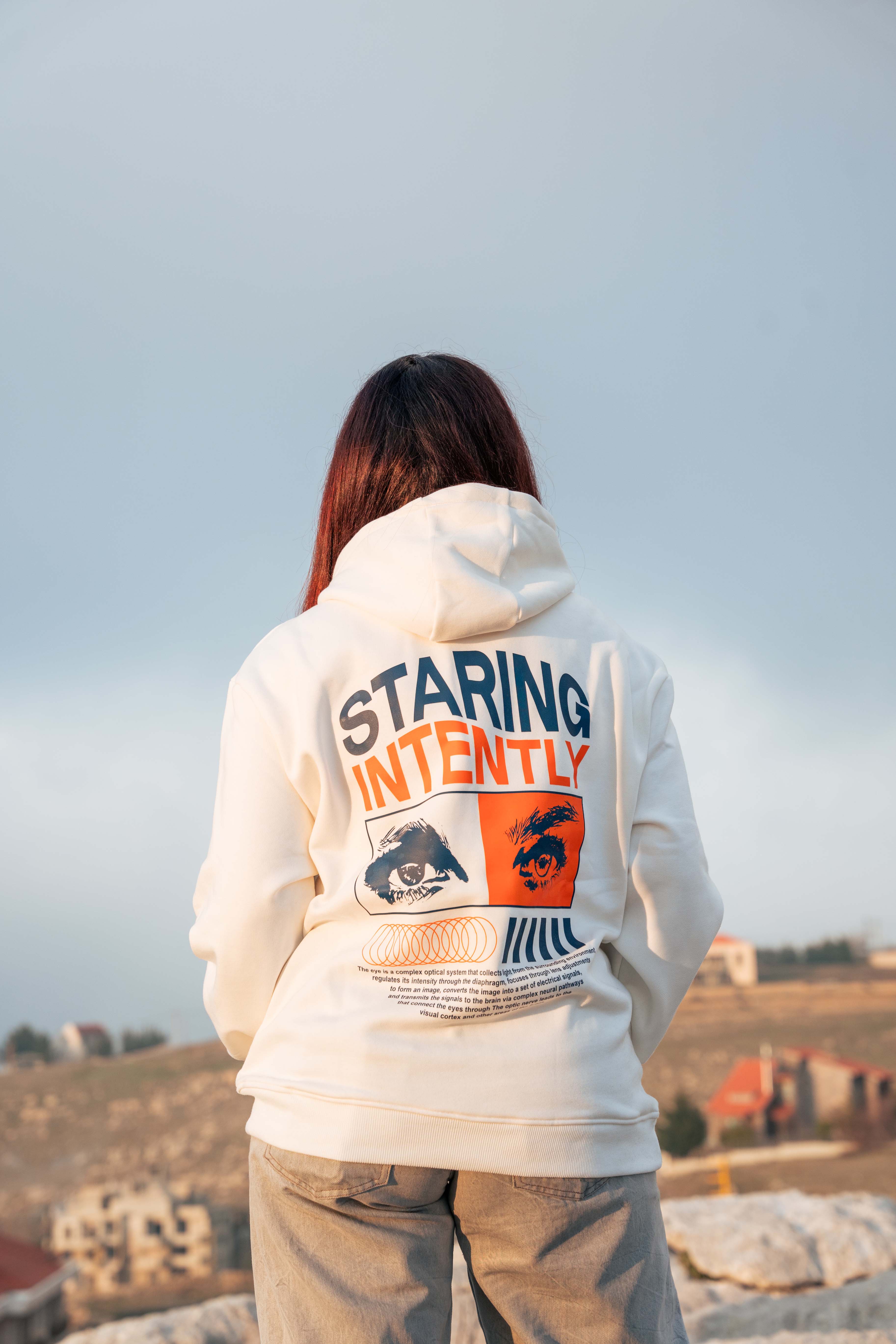 Relaxed fit hoodie off white - Staring intently